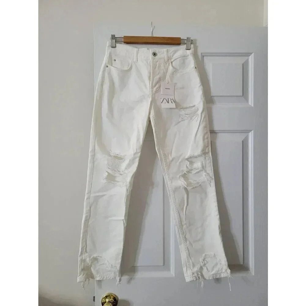 Zara relaxed distressed jean 32, USA 0 NWT